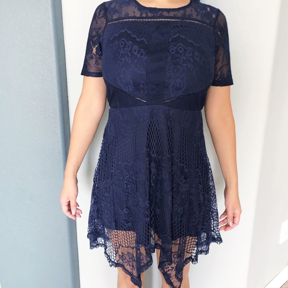 Love fire lace dress